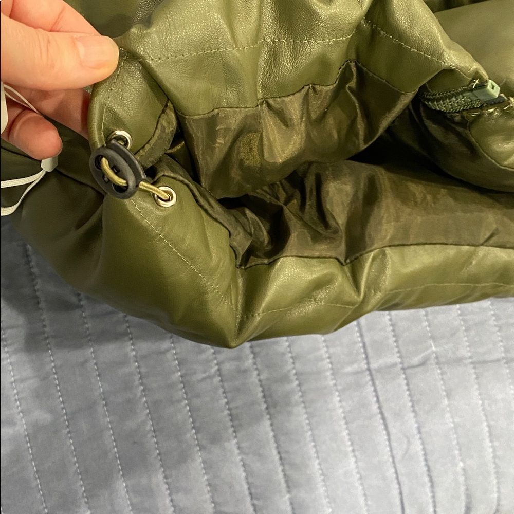 Olive Green Puffer Jacket - Picture 4 of 7